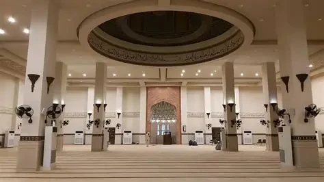 Mosque prayer hall with Dynacord VZX-8 zone audio system